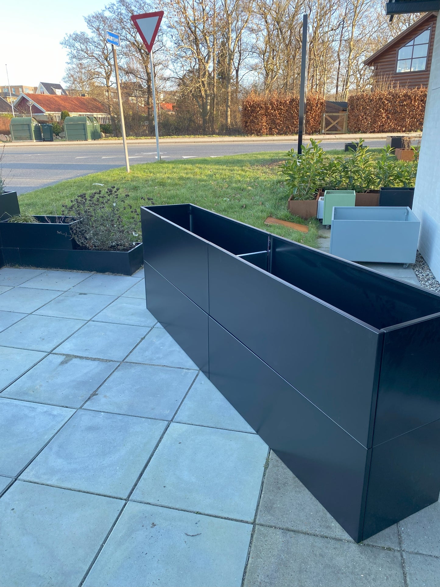 Raised bed Black W25xL238xH80 no base