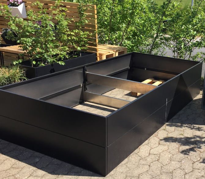Sort højbed B80xL356xH25 uden bund