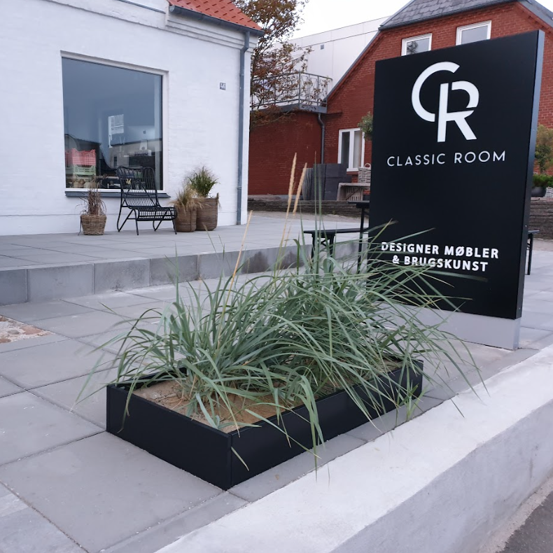 Raised bed Black W25xL80xH25 with Base